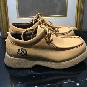 BOB MARLEY LOW CUT LEATHER SHOES SIZE 10.5